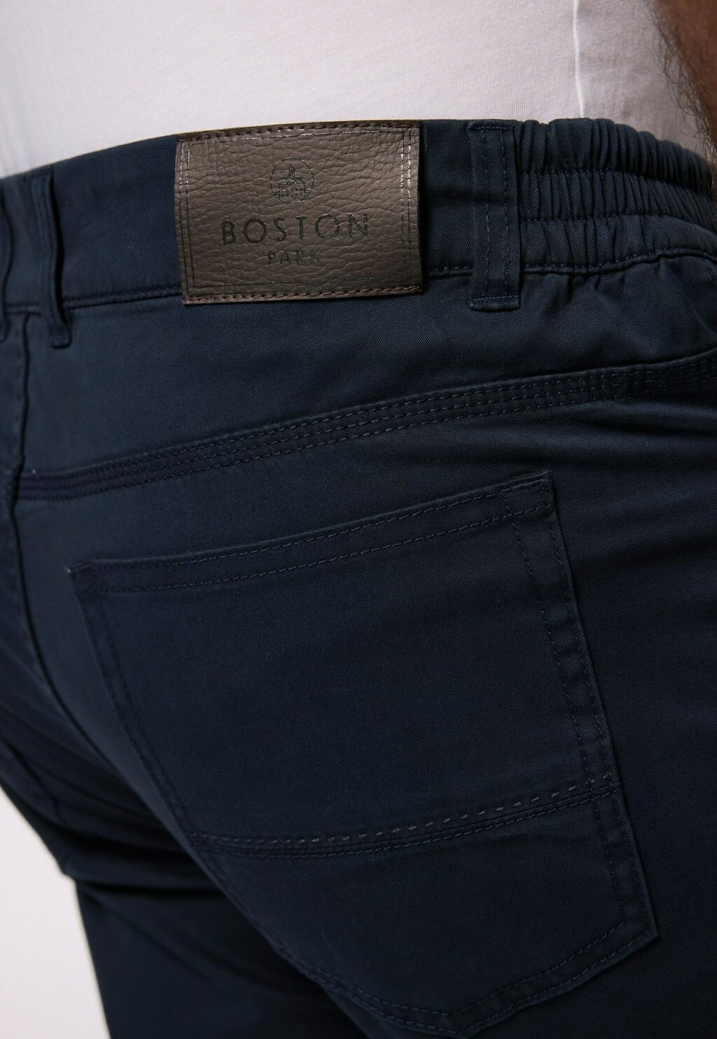 Брюки BUND SEITLICH ELASTISCH BOSTON PARK, темно-синий
Брюки BUND SEITLICH ELASTISCH BOSTON PARK, темно-синий