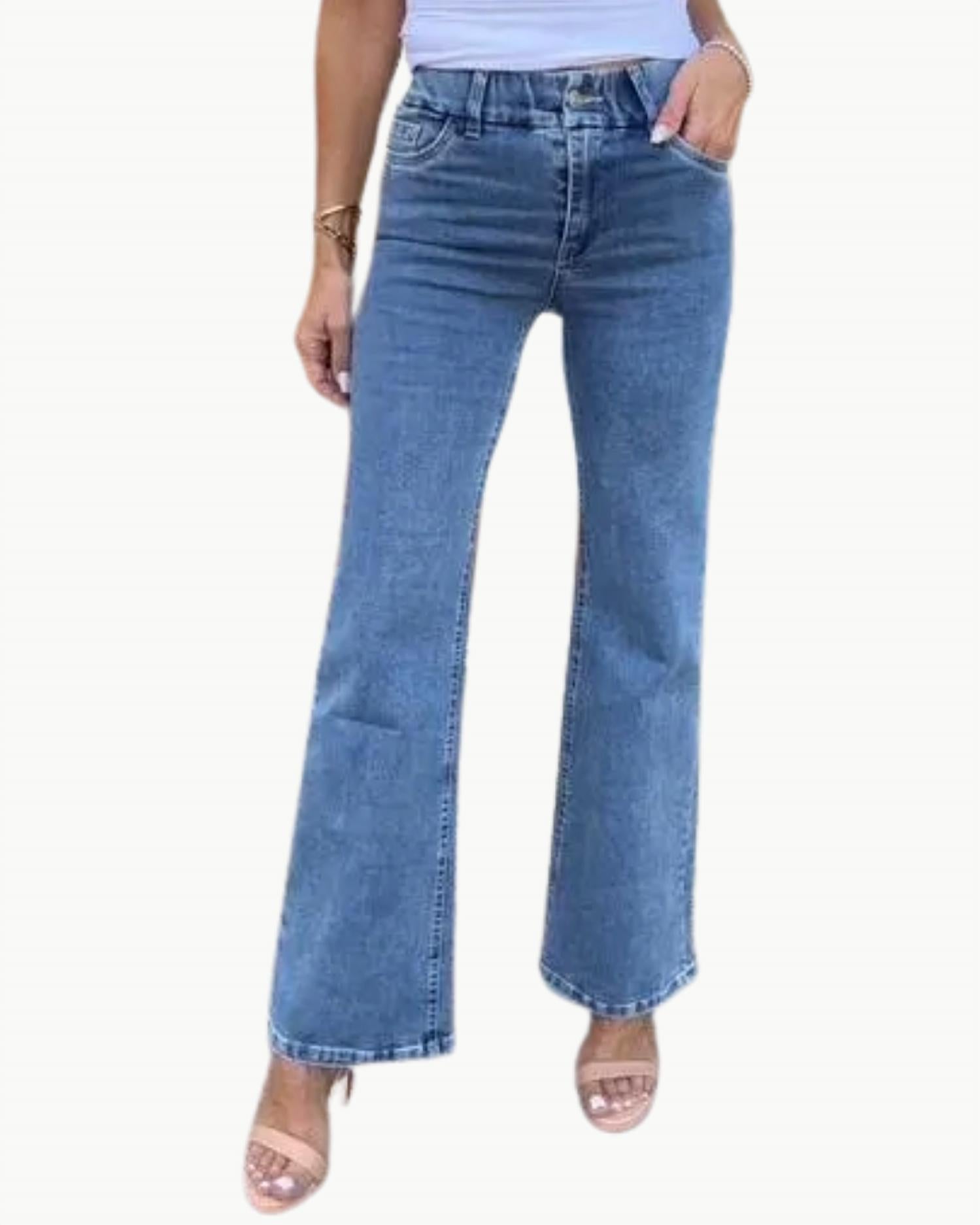 Джинсы Amy с высокой талией и расклешенными штанинами из денима Bevy Flog, Denim
Джинсы Amy с высокой талией и расклешенными штанинами из денима Bevy Flog, Denim
