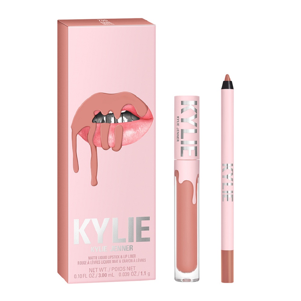 Набор матовой помады для губ matte lip kit Kylie Cosmetics, цвет nr. 700 bare, количество 1 шт.
Набор матовой помады для губ matte lip kit Kylie Cosmetics, цвет nr. 700 bare, количество 1 шт.