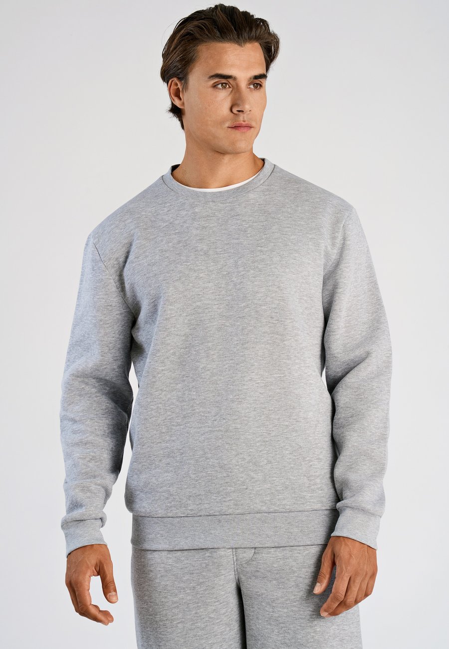 Толстовка Lindbergh O-NECK , Grey Mel/Grey, Серый, Толстовка Lindbergh O-NECK , Grey Mel/Grey
Толстовка Lindbergh O-NECK , Grey Mel/Grey, Серый, Толстовка Lindbergh O-NECK , Grey Mel/Grey