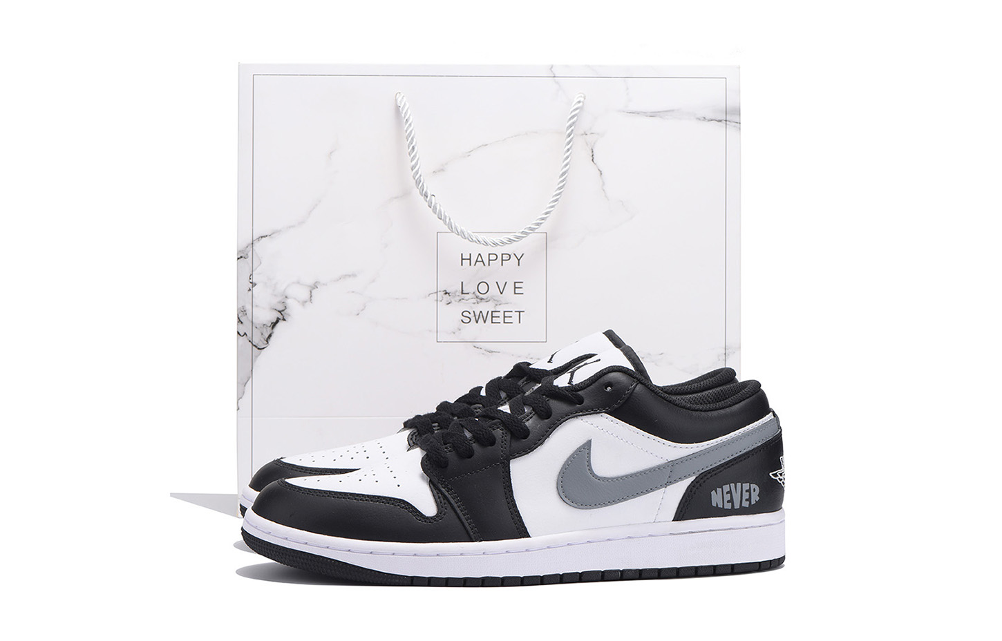 Air 1 Противоскользящие Износостойкие Низкие Винтажные Баскетбольные Кроссовки Мужские Черный Белый Серый Jordan
Air 1 Противоскользящие Износостойкие Низкие Винтажные Баскетбольные Кроссовки Мужские Черный Белый Серый Jordan