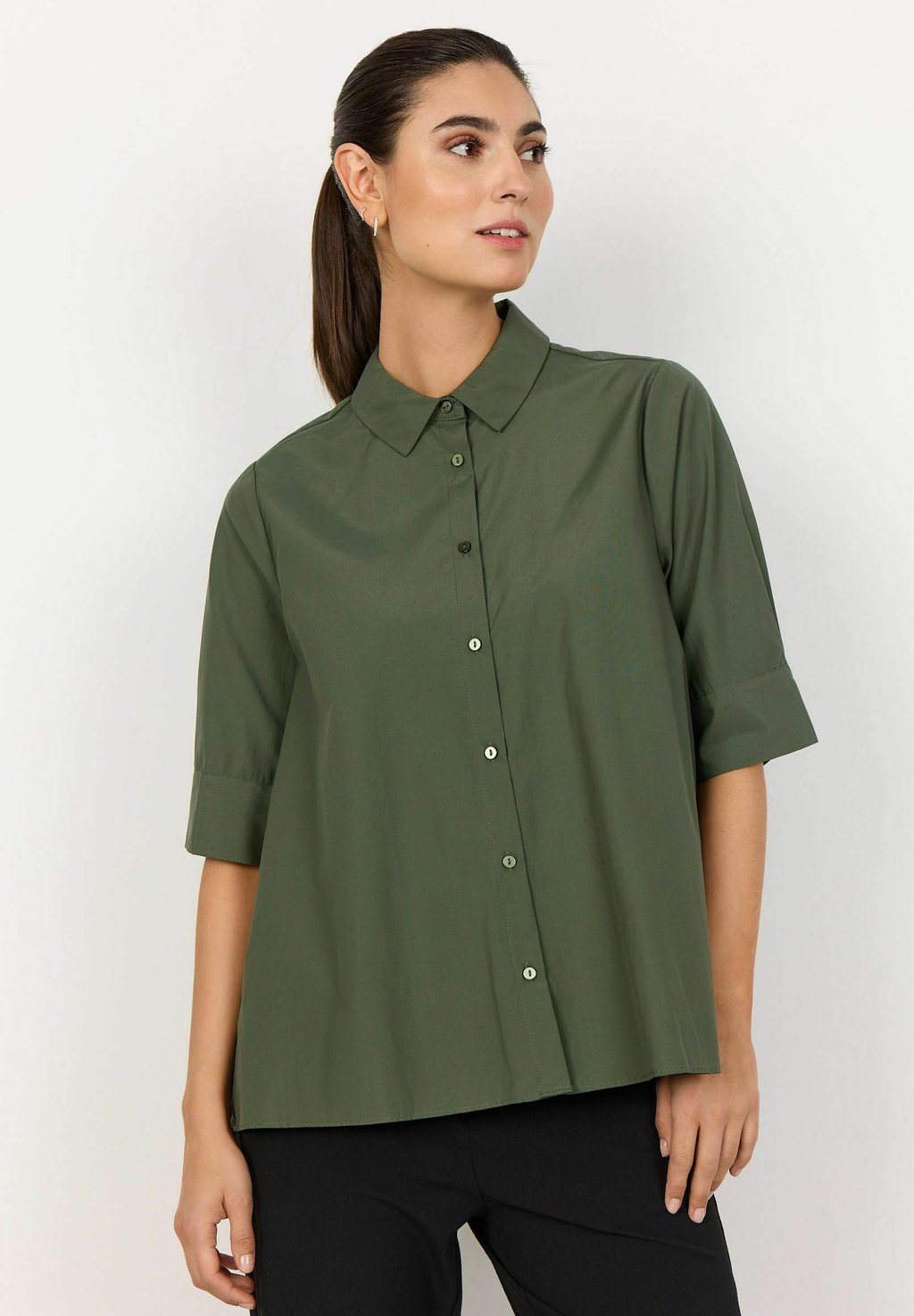 Блузка на пуговицах SC-NETTI 39 Soyaconcept, темно-зеленый
Блузка на пуговицах SC-NETTI 39 Soyaconcept, темно-зеленый