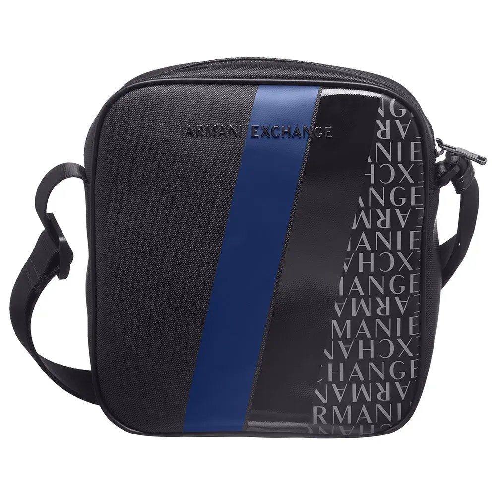 Сумка кросс-боди Armani Exchange XM000162_AF11935, черный
Сумка кросс-боди Armani Exchange XM000162_AF11935, черный