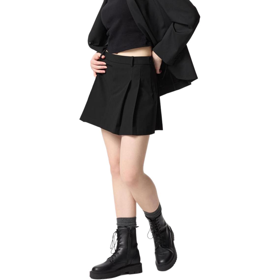 UNIQLO Повседневная короткая юбка женская черная
UNIQLO Повседневная короткая юбка женская черная