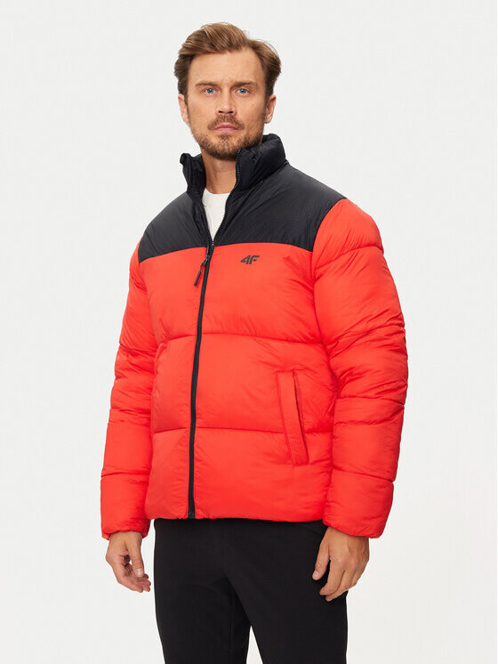 Пуховик стандартного кроя 4F, красный
Пуховик стандартного кроя 4F, красный