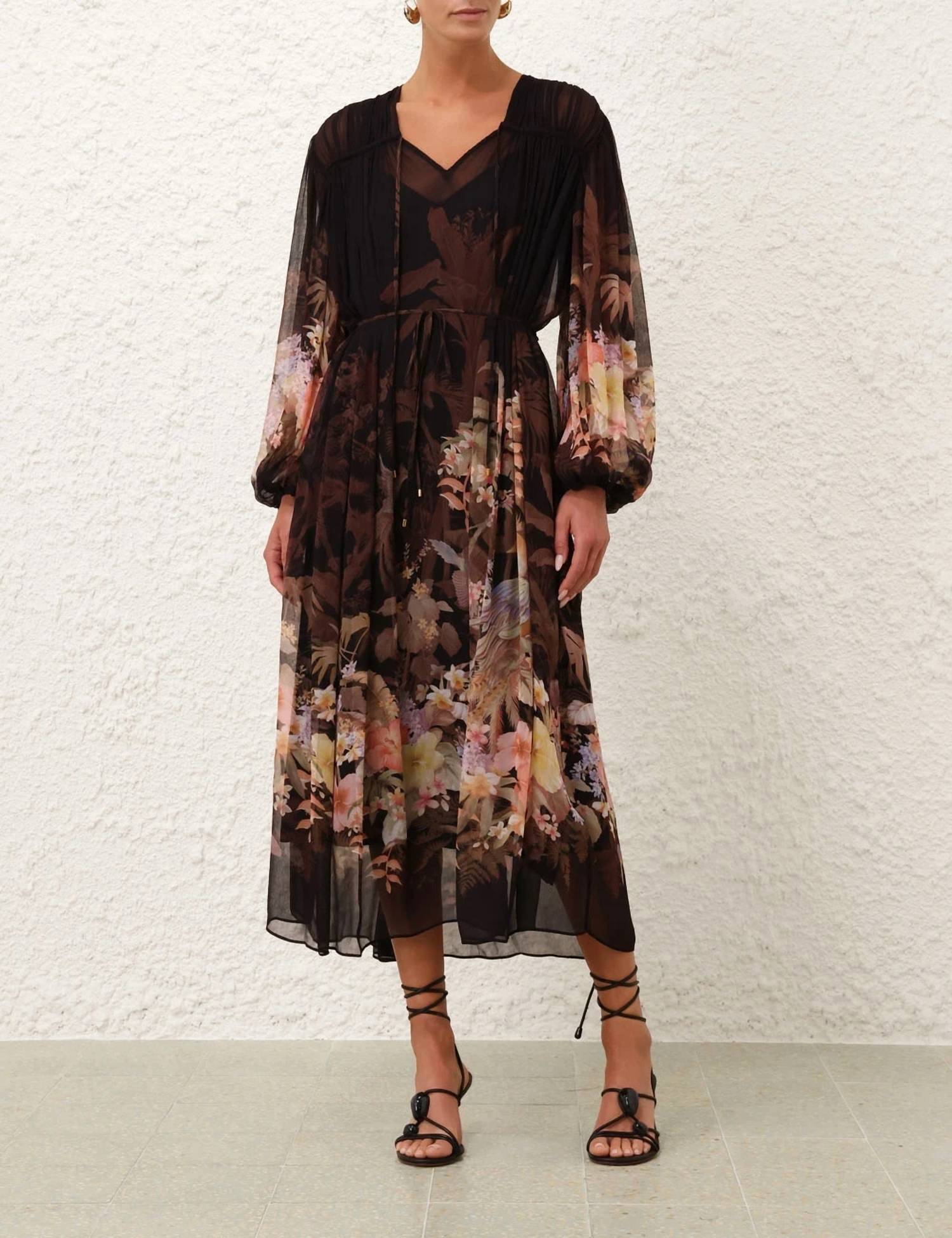 Платье-футляр Illuminate Drawn в черном тропическом цвете Zimmermann, Black Tropical
Платье-футляр Illuminate Drawn в черном тропическом цвете Zimmermann, Black Tropical