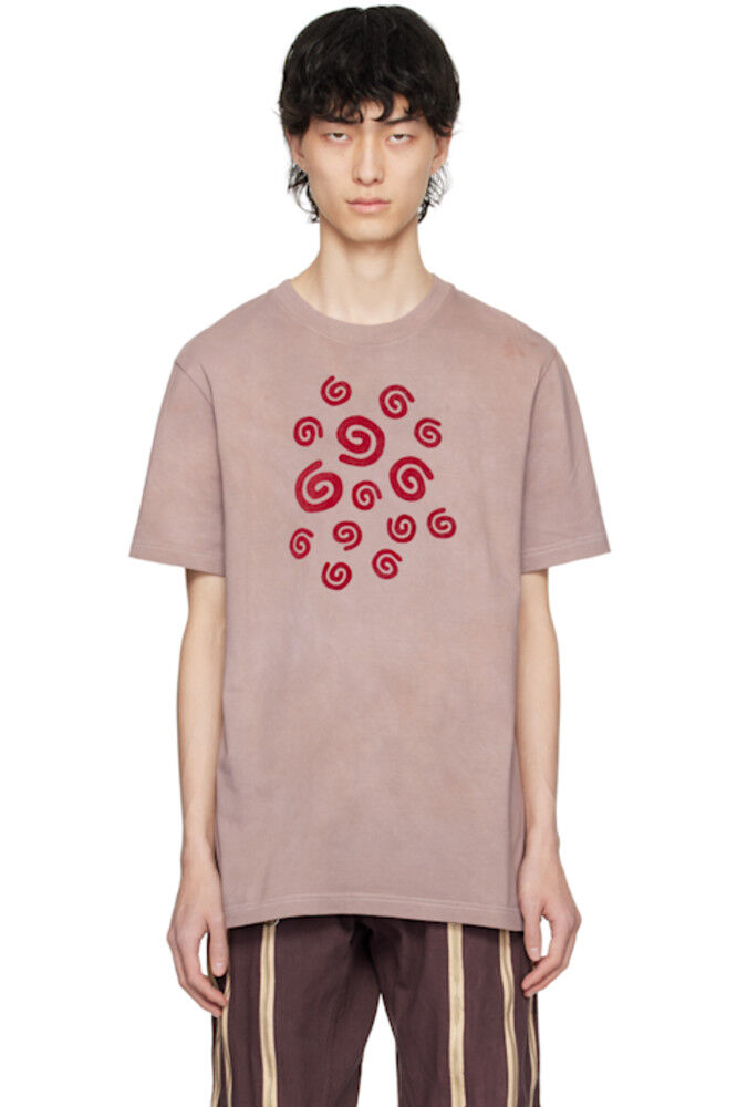 Футболка с коричневым флокированным узором и спиралью Charlie Constantinou
Футболка с коричневым флокированным узором и спиралью Charlie Constantinou