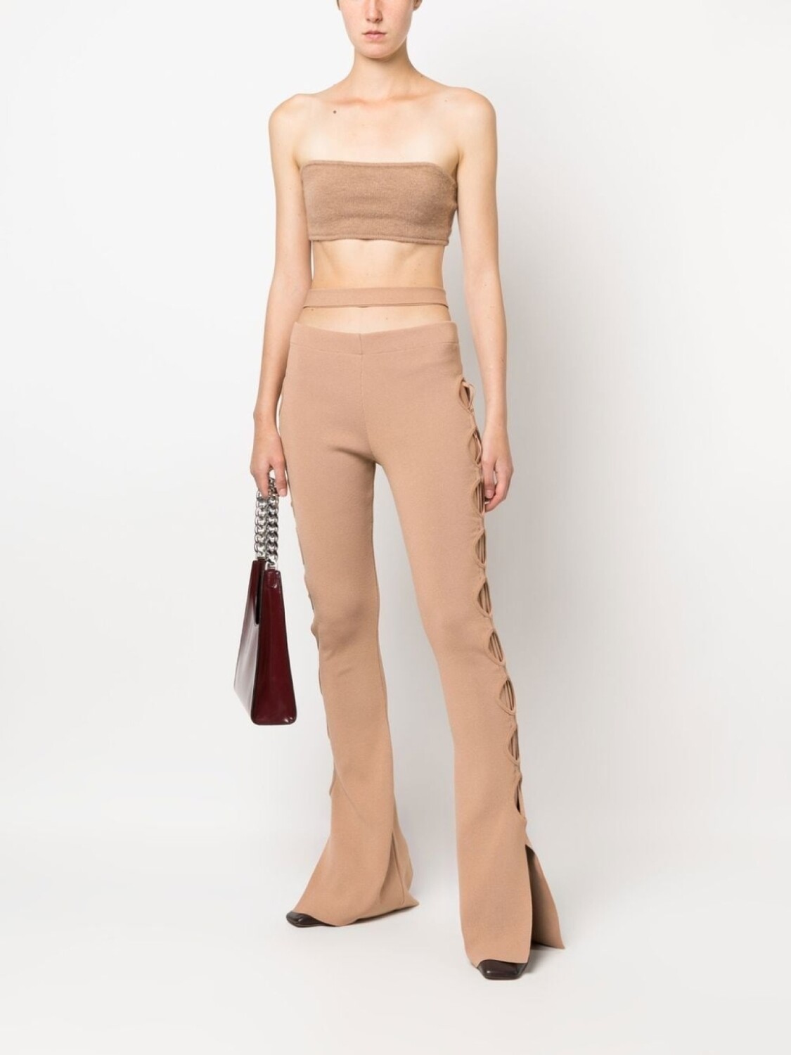 ANDREĀDAMO трикотажное платье, нейтральный цвет
ANDREĀDAMO трикотажное платье, нейтральный цвет