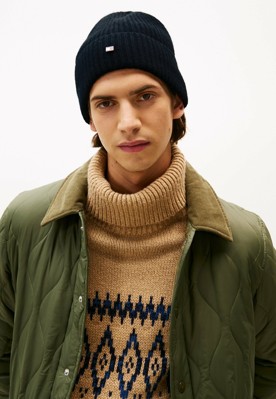 Шапка Tommy Hilfiger Beanie, Space Blue/Dark Blue
Шапка Tommy Hilfiger Beanie, Space Blue/Dark Blue