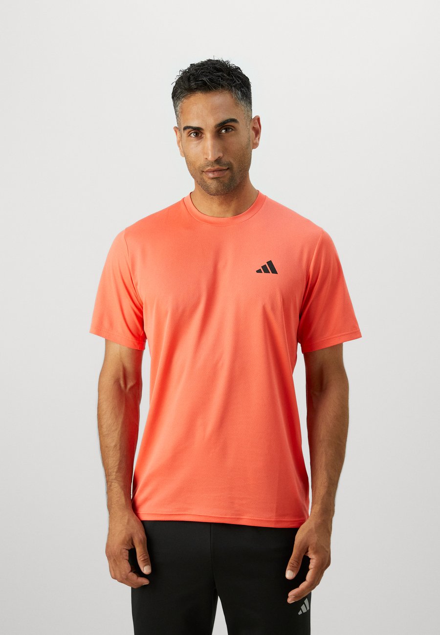 Футболка Adidas Performance Sports T-shirt, Easy Coral/Black/Coral
Футболка Adidas Performance Sports T-shirt, Easy Coral/Black/Coral