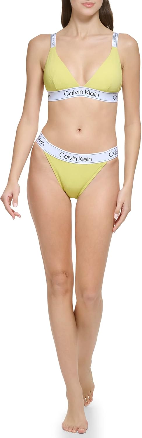 Женский комплект бикини Calvin Klein с заниженной талией, эластичными треугольными чашечками и логотипом, Pear Silky Rib
Женский комплект бикини Calvin Klein с заниженной талией, эластичными треугольными чашечками и логотипом, Pear Silky Rib