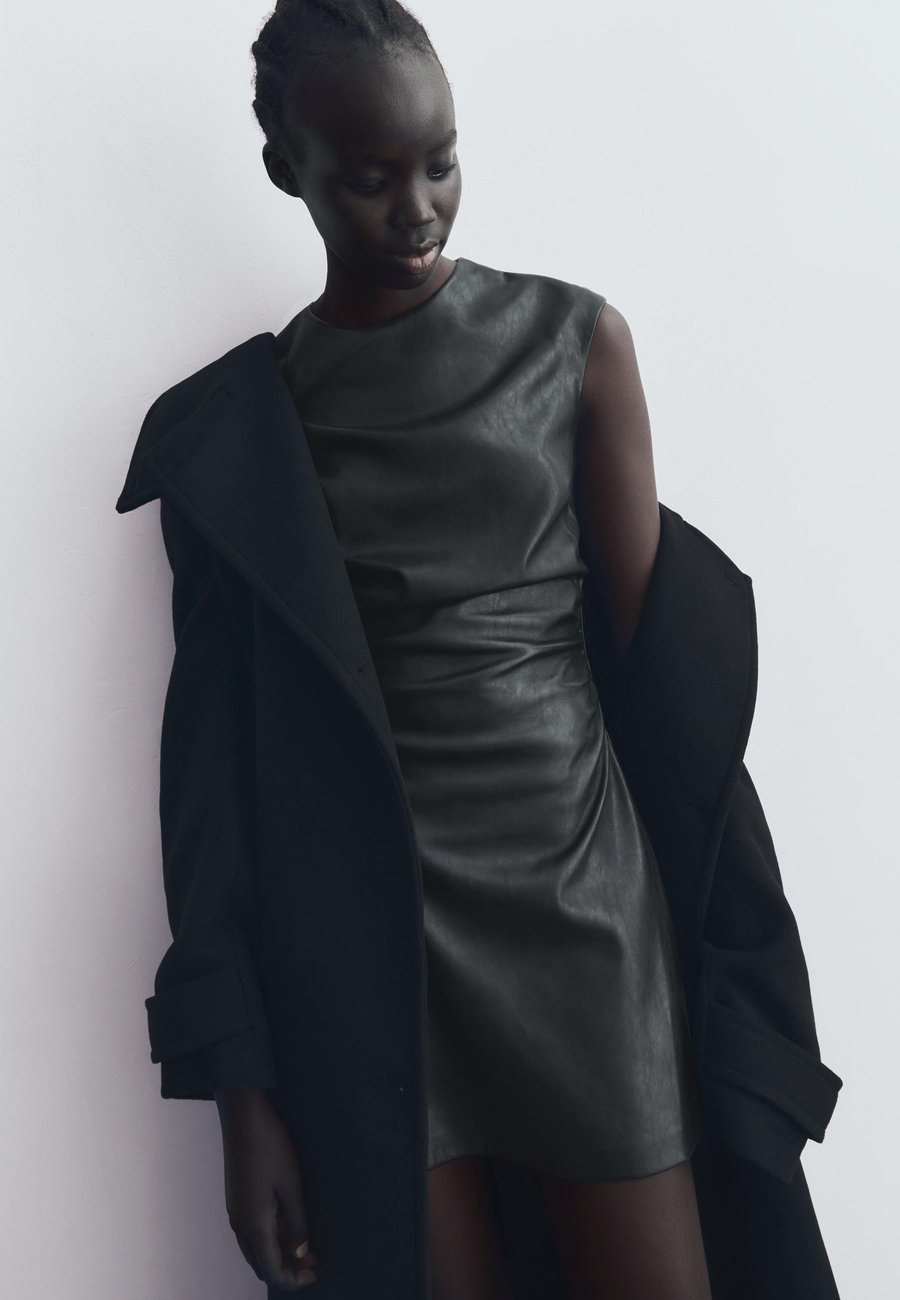 Платье Bershka Day dress, Black
Платье Bershka Day dress, Black