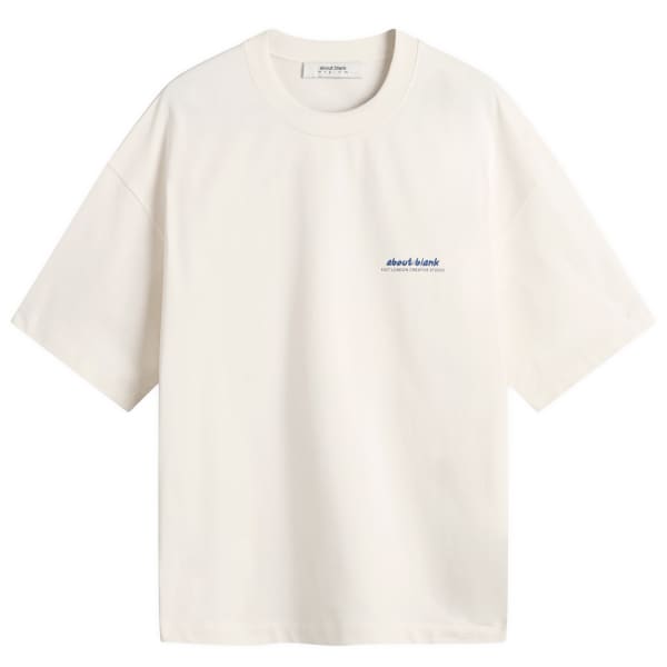 Представлено компанией end. футболка zev About:Blank, Oat & Estate Blue
Представлено компанией end. футболка zev About:Blank, Oat & Estate Blue