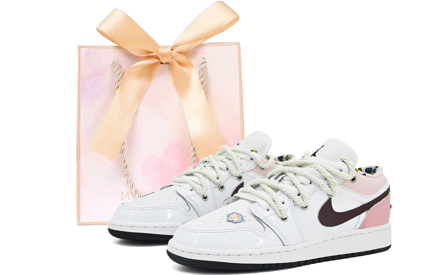 Баскетбольные кроссовки Air 1 Vintage женские с низким верхом белый/розовый Jordan
Баскетбольные кроссовки Air 1 Vintage женские с низким верхом белый/розовый Jordan