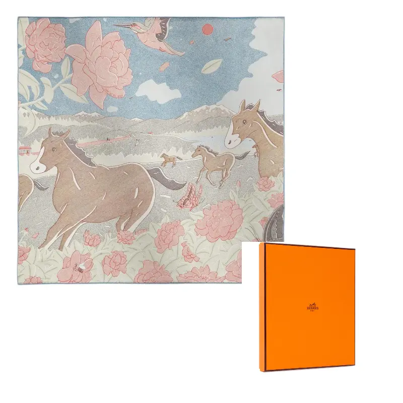 HERMES Шёлковый шарф из тутового шёлка унисекс бежевый, Beige
HERMES Шёлковый шарф из тутового шёлка унисекс бежевый, Beige