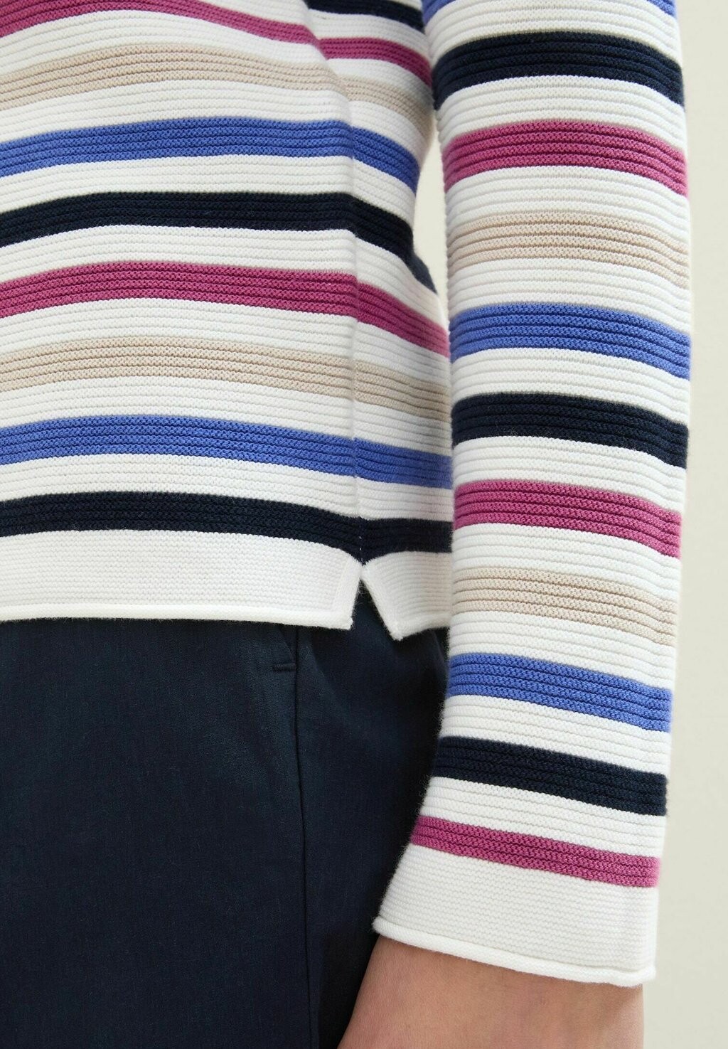 Джемпер NEW OTTOMAN TOM TAILOR, темно-синий
Джемпер NEW OTTOMAN TOM TAILOR, темно-синий