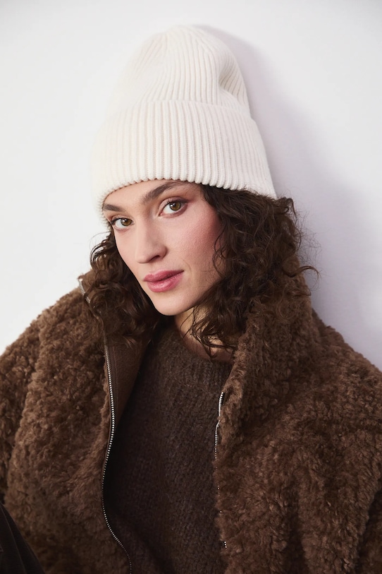 Шапка Medicine, бежевый
Шапка Medicine, бежевый