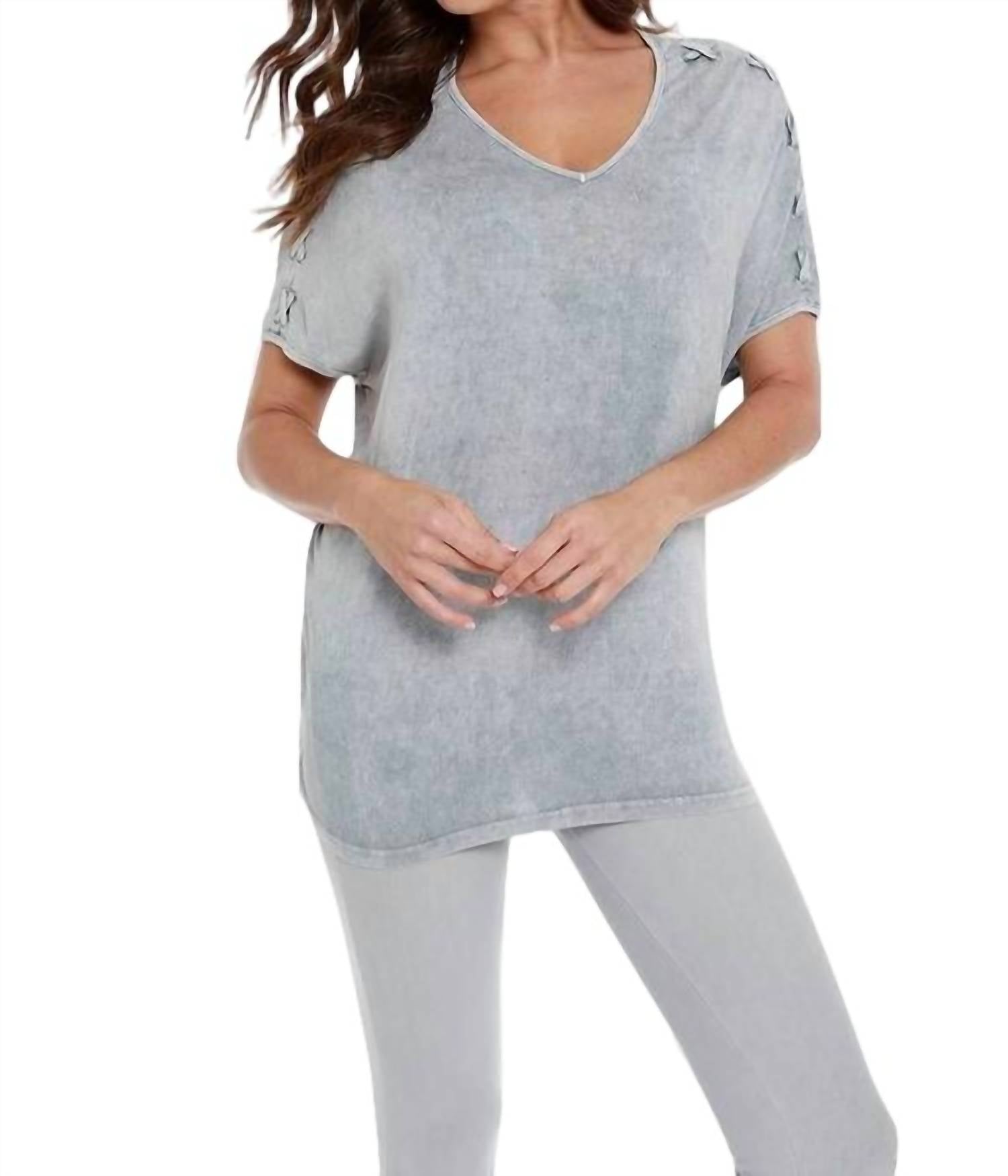 Плетеная туника с короткими рукавами серого цвета ANGEL
Плетеная туника с короткими рукавами серого цвета ANGEL