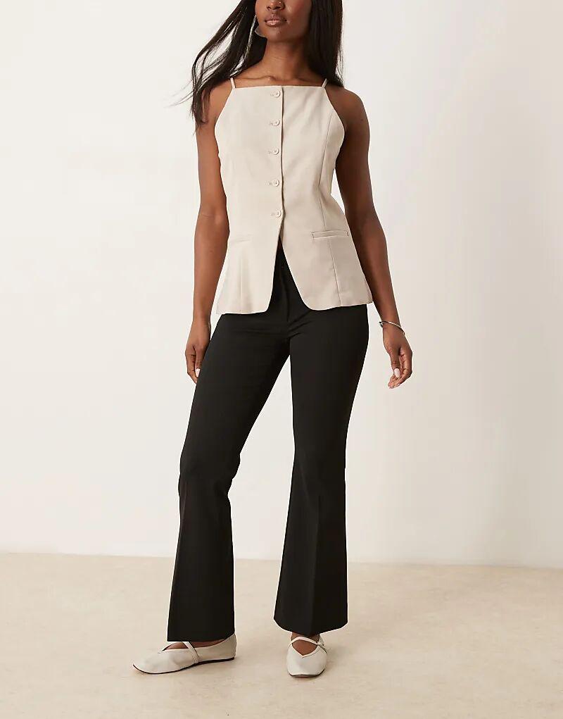 Брюки-бутлеги с низкой посадкой Abercrombie & Fitch черного цвета
Брюки-бутлеги с низкой посадкой Abercrombie & Fitch черного цвета