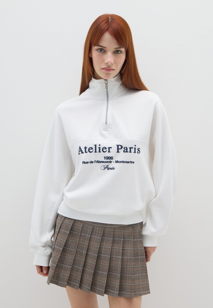 Толстовка B.ANGEL Sweatshirt, White
Толстовка B.ANGEL Sweatshirt, White