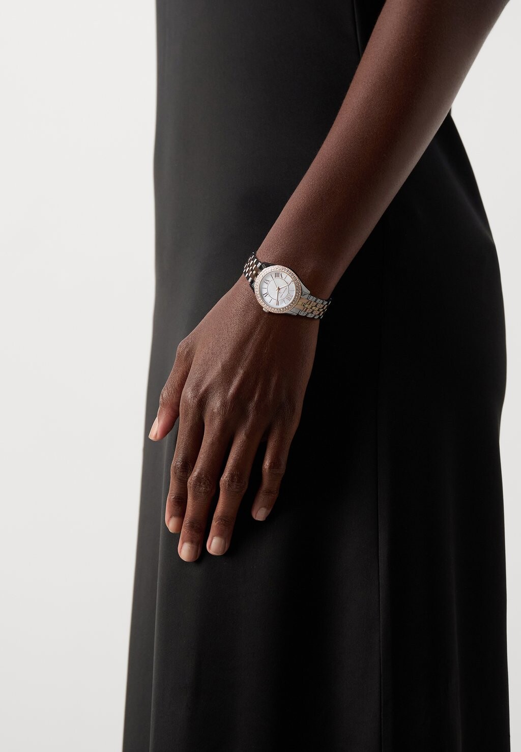 Часы HARLOWE Michael Kors, серебристый
Часы HARLOWE Michael Kors, серебристый