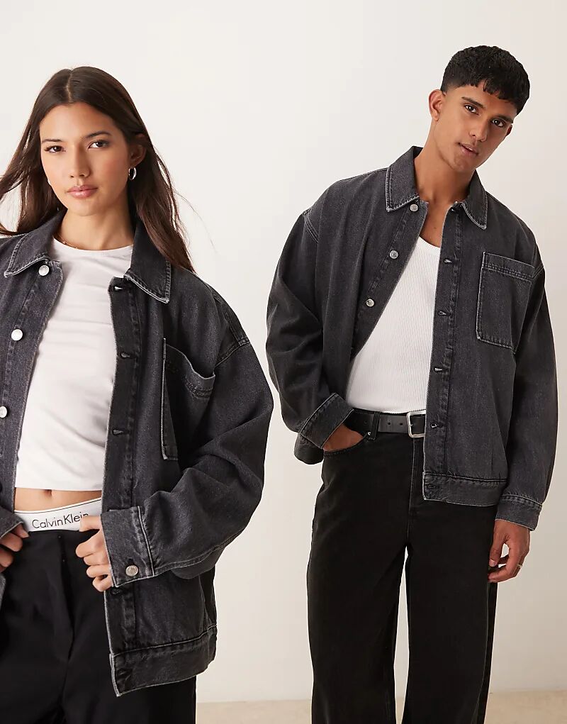 Джинсовая куртка свободного кроя серого цвета — эксклюзивно для ASOS Calvin Klein Jeans
Джинсовая куртка свободного кроя серого цвета — эксклюзивно для ASOS Calvin Klein Jeans