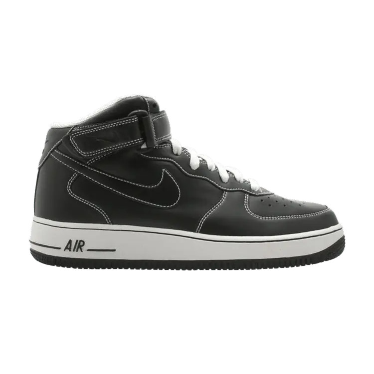 Кроссовки Nike Air Force 1 Mid, черный
Кроссовки Nike Air Force 1 Mid, черный