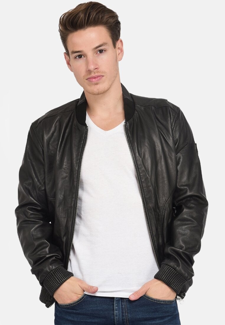 Кожаная куртка JEFFREY Kaporal, черный
Кожаная куртка JEFFREY Kaporal, черный