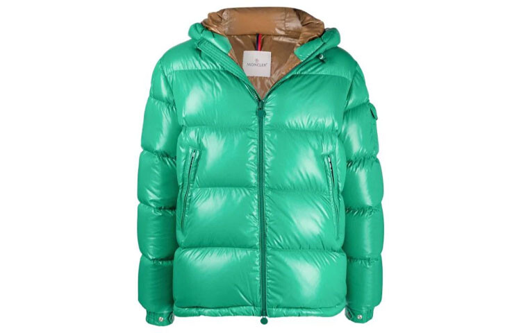 Пуховик серии Maya для мужчин, зеленый Moncler
Пуховик серии Maya для мужчин, зеленый Moncler