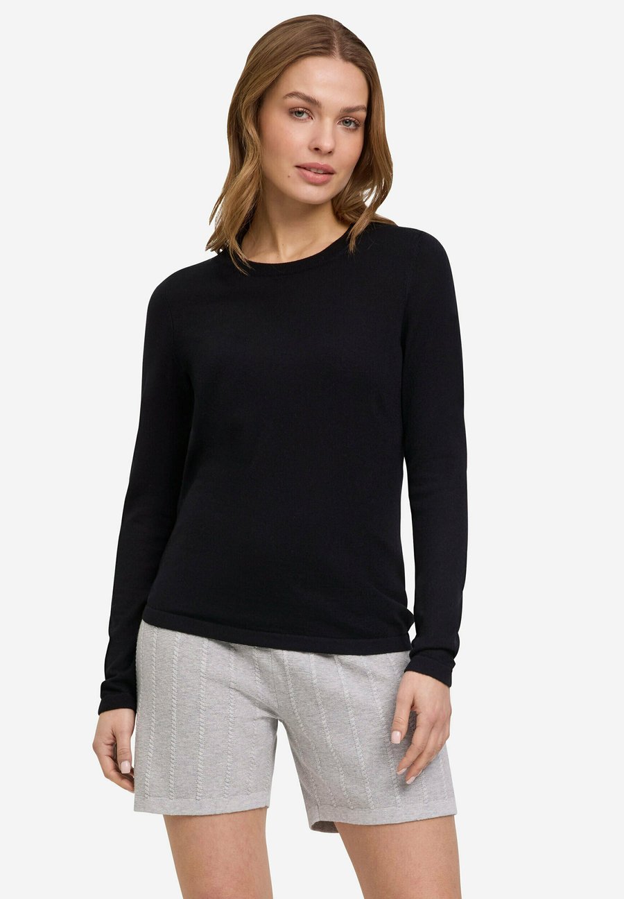Джемпер FALKE Jumper, Black /Black
Джемпер FALKE Jumper, Black /Black