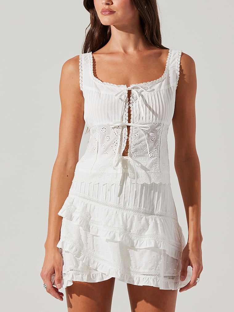 Топ Кенсли Astr The Label, белый
Топ Кенсли Astr The Label, белый