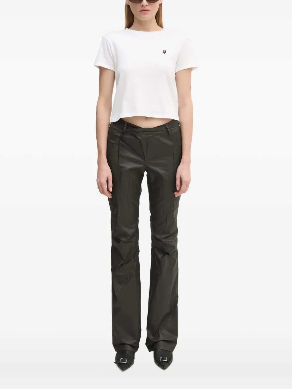 Укороченный топ One Point с вышивкой A BATHING APE, белый
Укороченный топ One Point с вышивкой A BATHING APE, белый