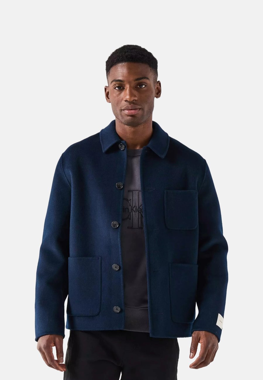 Куртка Calvin Klein Light jacket, Dark Sapphire/Dark Blue
Куртка Calvin Klein Light jacket, Dark Sapphire/Dark Blue