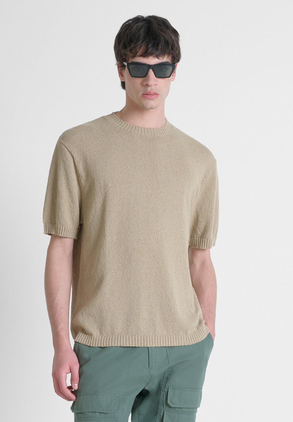 Базовая футболка Antony Morato, песочный
Базовая футболка Antony Morato, песочный