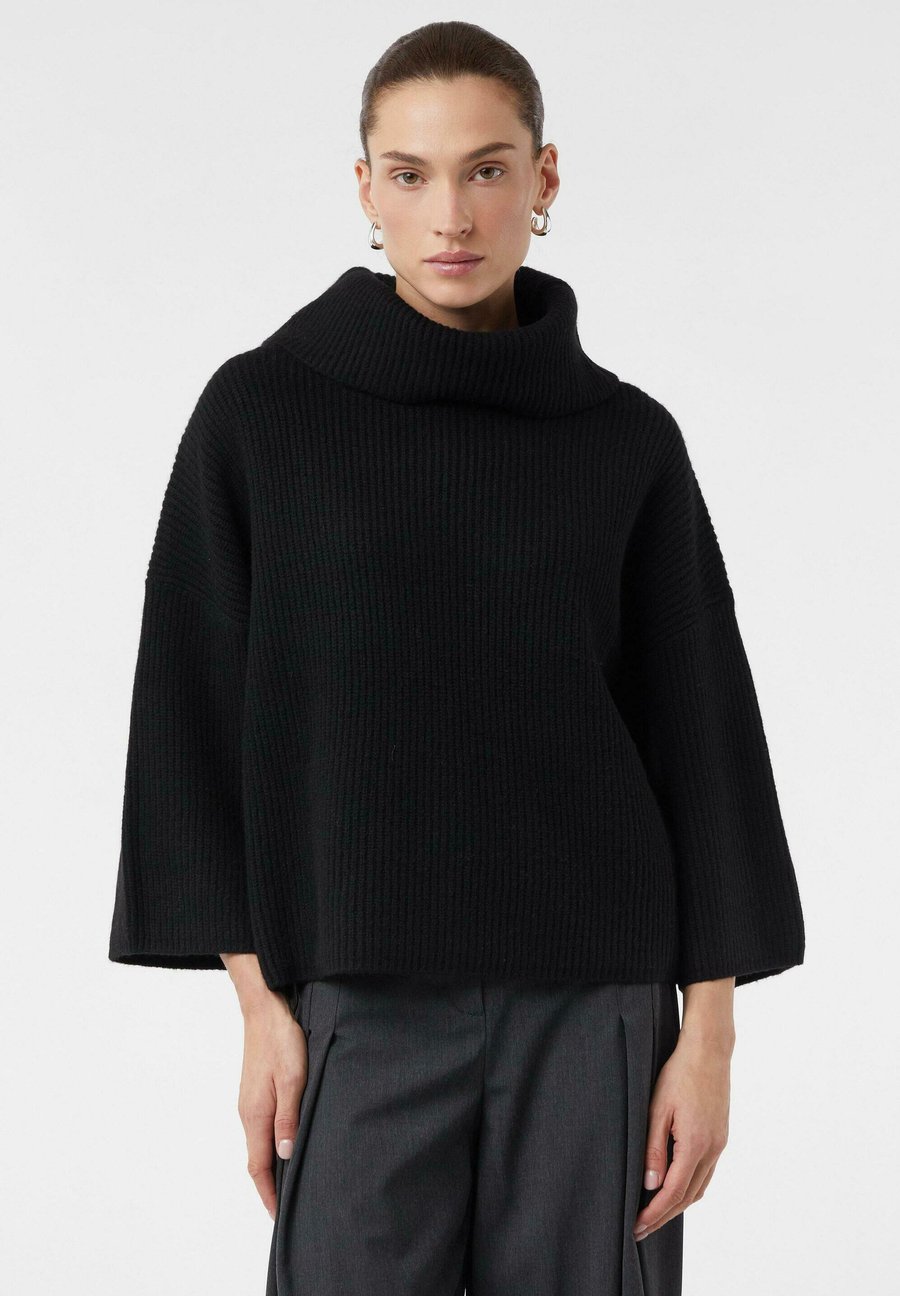 Джемпер comma INDOOR, Schwarz/Black
Джемпер comma INDOOR, Schwarz/Black