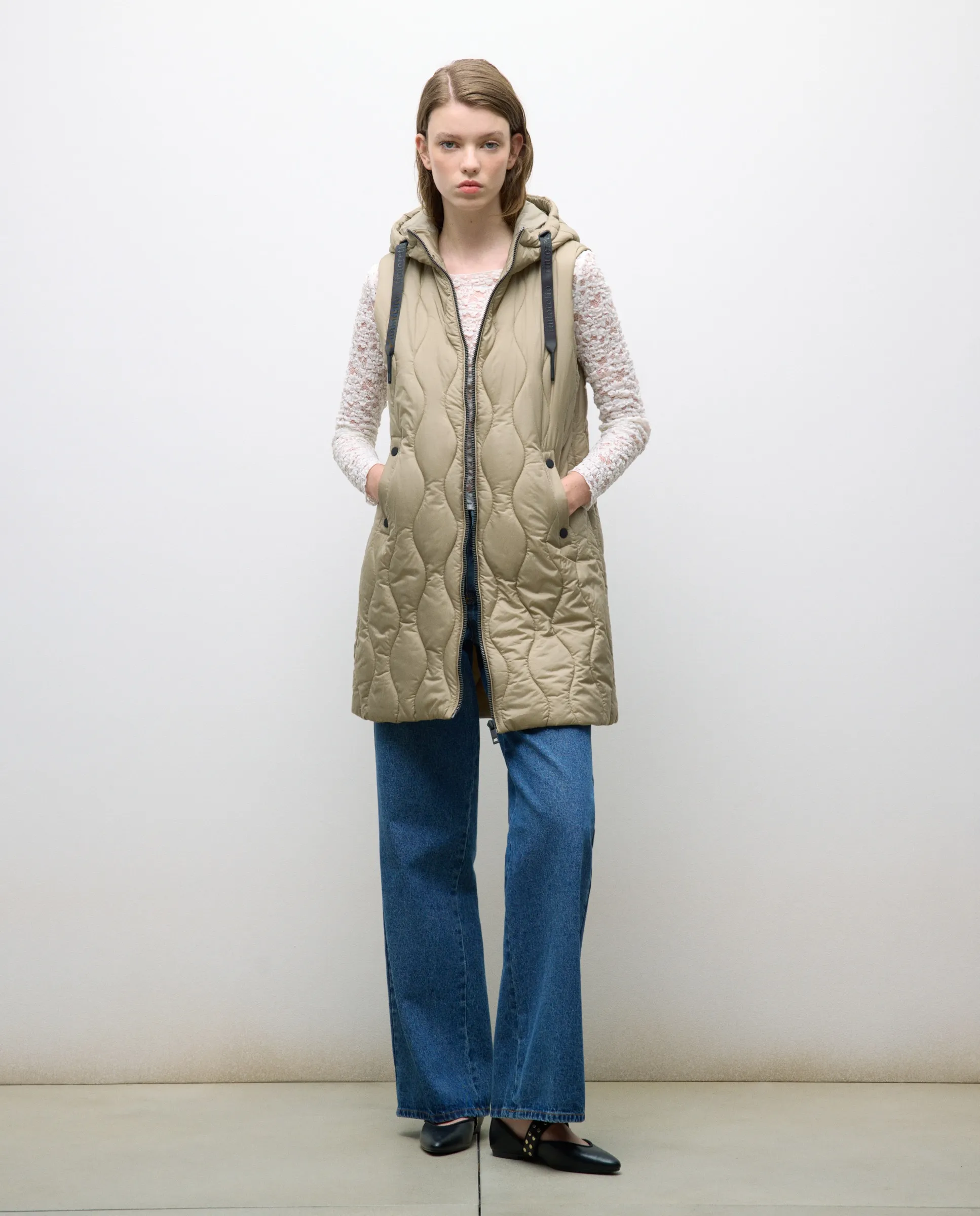 Женская утепленная куртка с капюшоном Tintoretto, желто-зеленый
Женская утепленная куртка с капюшоном Tintoretto, желто-зеленый