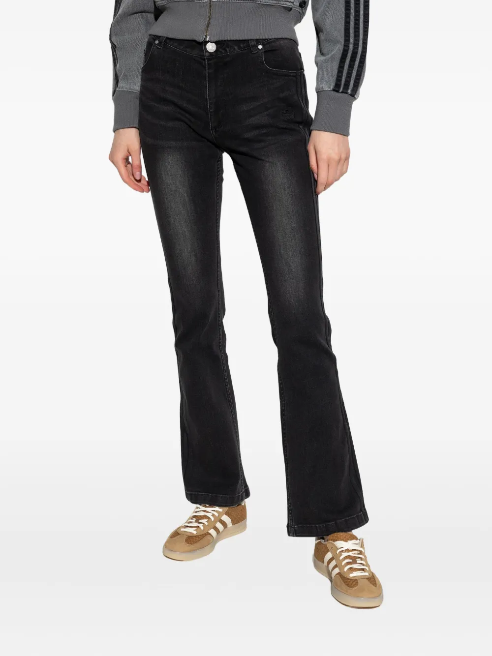 Потертые джинсы adidas, черный 
Потертые джинсы adidas, черный