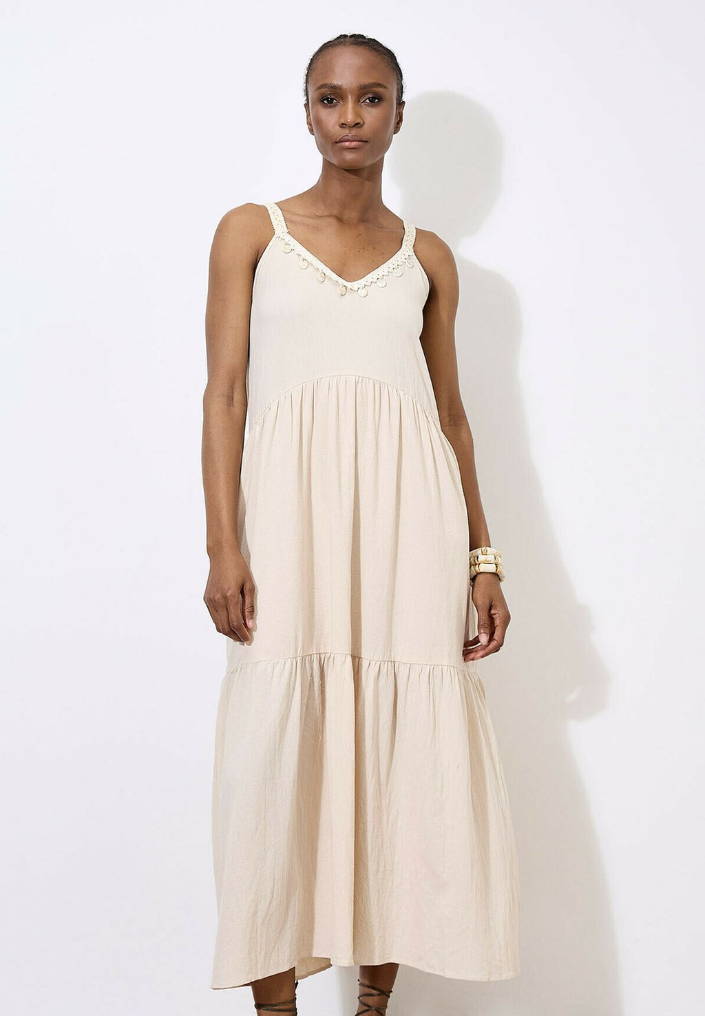 Повседневное платье Apricot, цвет Stone
Повседневное платье Apricot, цвет Stone