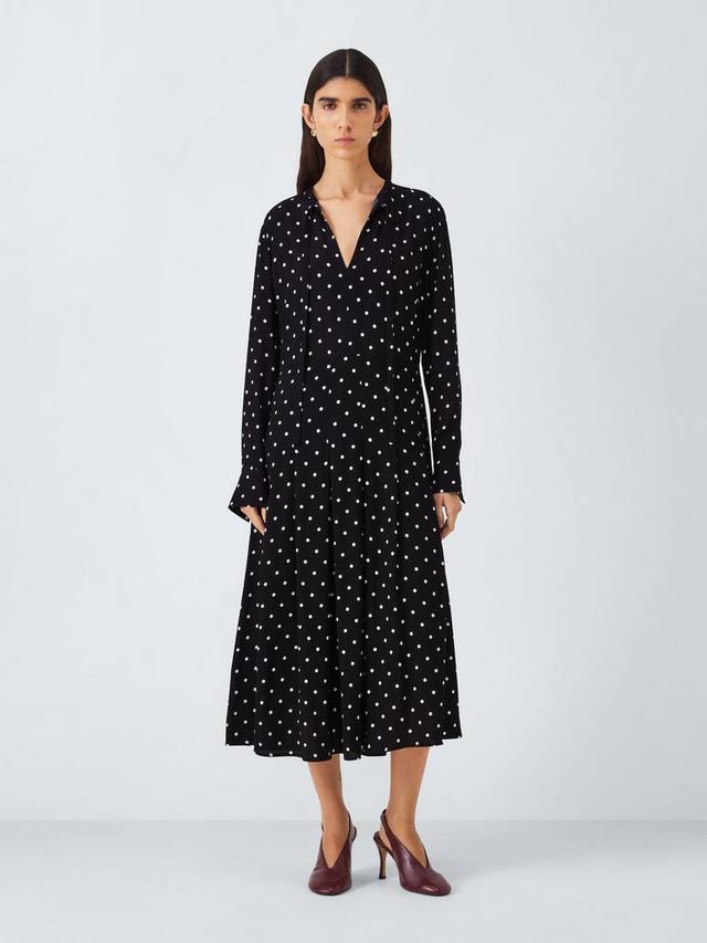 Платье миди Sophia с длинными рукавами в горошек из вискозы LENZING ECOVERO John Lewis, Black
Платье миди Sophia с длинными рукавами в горошек из вискозы LENZING ECOVERO John Lewis, Black