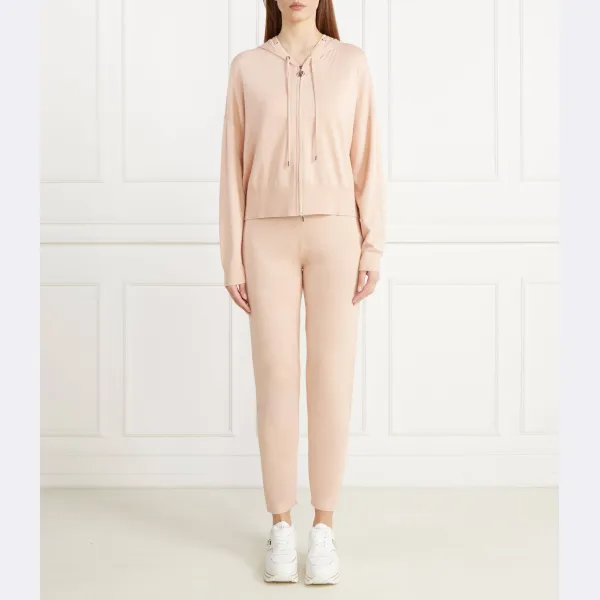 Классический костюм Liu Jo, бежевый
Классический костюм Liu Jo, бежевый