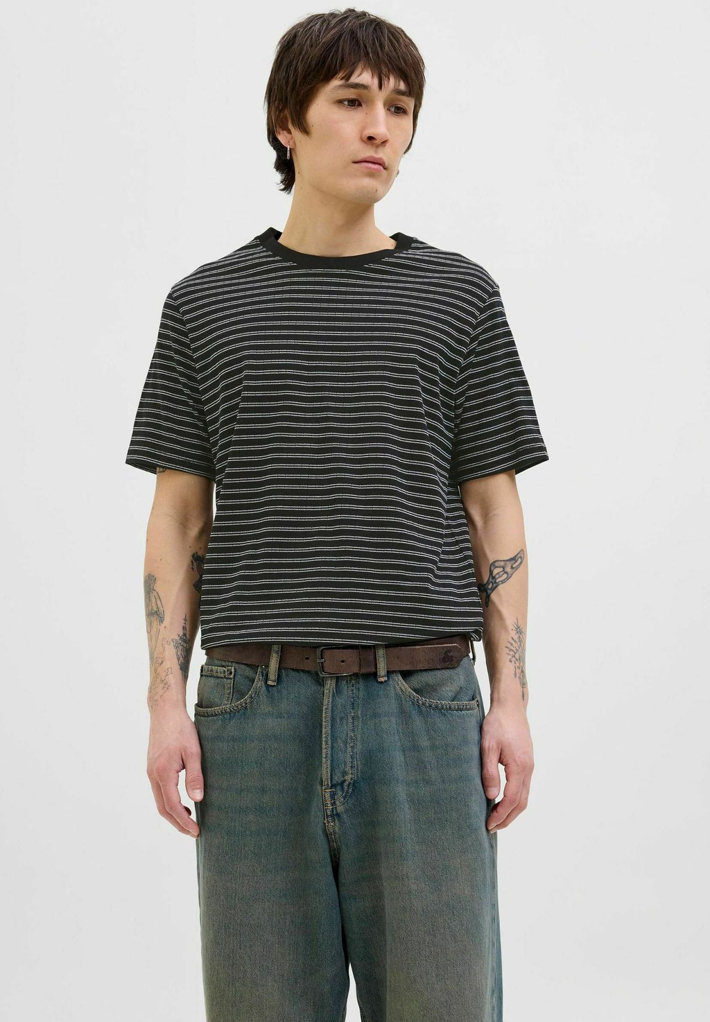 Футболка с принтом GESTREIFT Jack & Jones, черный
Футболка с принтом GESTREIFT Jack & Jones, черный