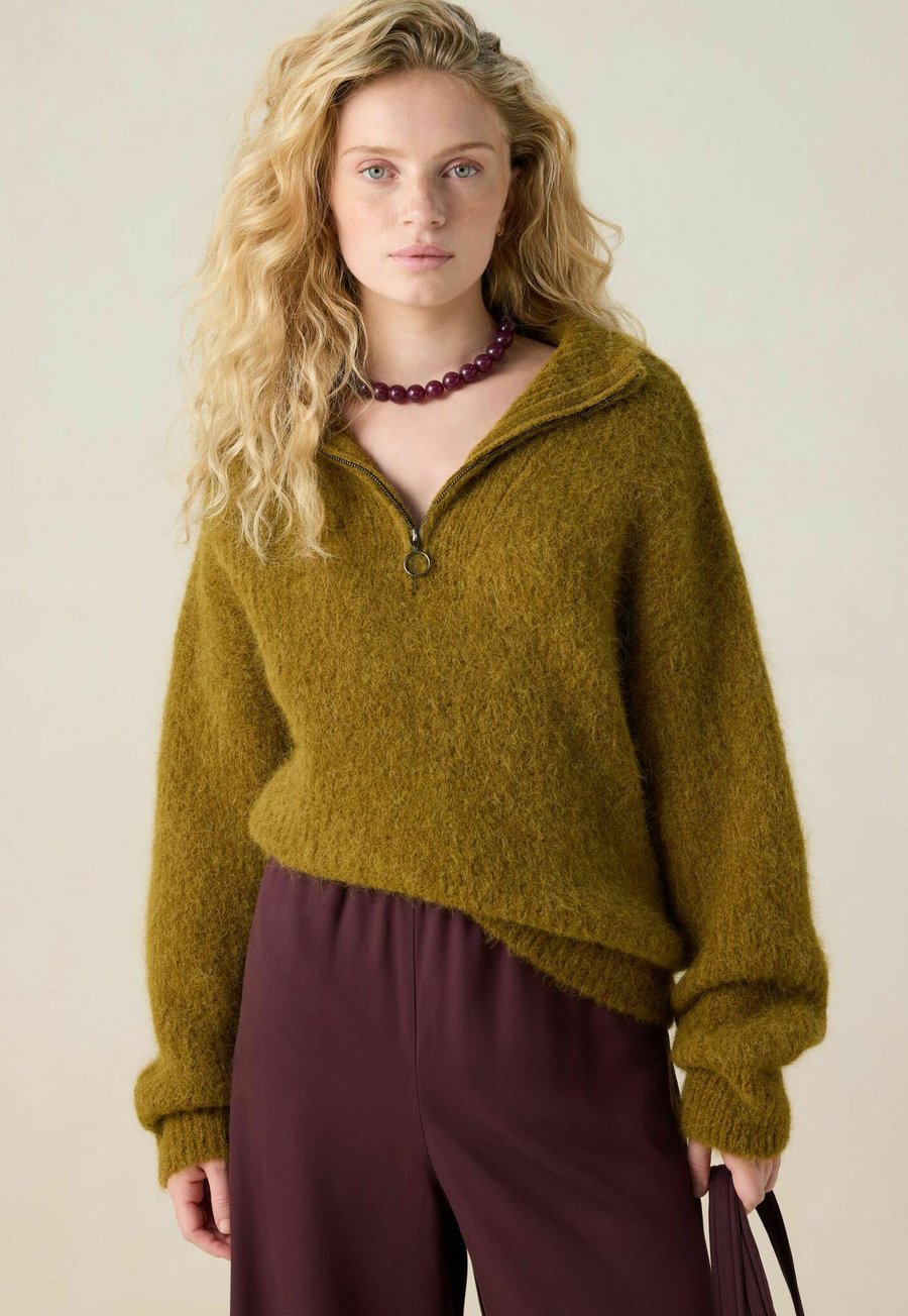 Джемпер Sissy-Boy Jumper, Dunkelgrün/Dark Green
Джемпер Sissy-Boy Jumper, Dunkelgrün/Dark Green