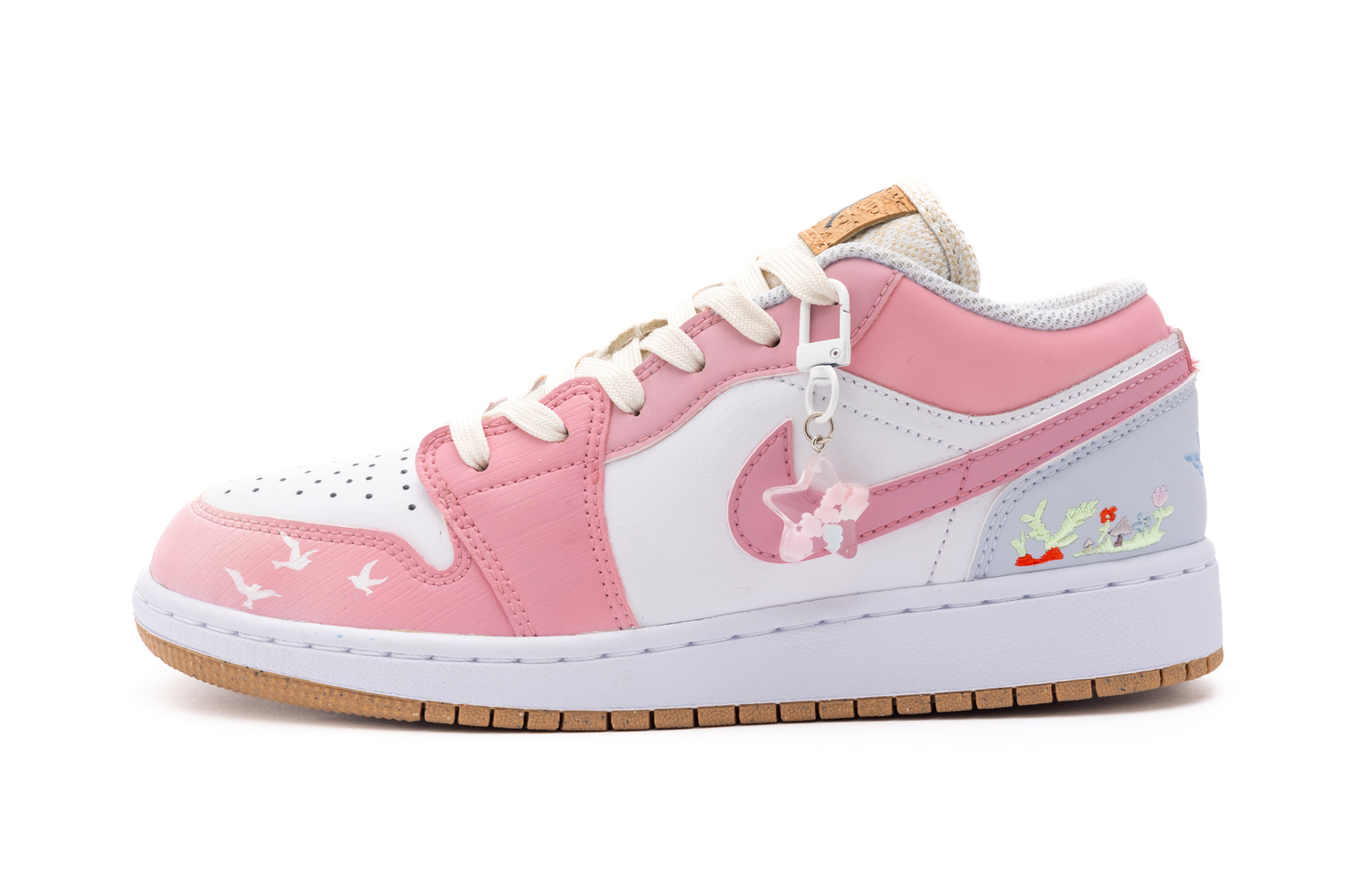 Детские скейтерские кроссовки Air 1 Grade School Jordan, розовый
Детские скейтерские кроссовки Air 1 Grade School Jordan, розовый