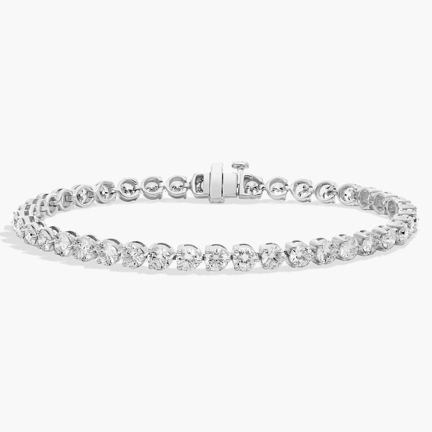 7-дюймовый теннисный браслет с тремя зубцами из выращенного в лаборатории бриллианта из 14-каратного белого золота (7 карат, двойной - FG / VS2-SI1) Blue Nile
7-дюймовый теннисный браслет с тремя зубцами из выращенного в лаборатории бриллианта из 14-каратного белого золота (7 карат, двойной - FG / VS2-SI1) Blue Nile