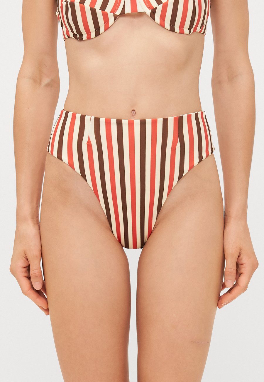 Низ бикини Haight CLASSIC HOTPANTS, White/Red/Brown/Multi-Coloured
Низ бикини Haight CLASSIC HOTPANTS, White/Red/Brown/Multi-Coloured