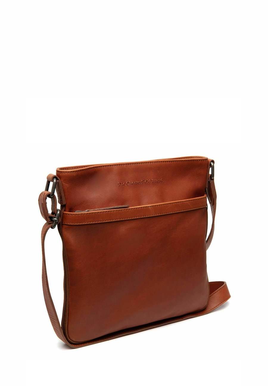 Сумка кросс-боди The Chesterfield Brand Cross body bag, Cognac
Сумка кросс-боди The Chesterfield Brand Cross body bag, Cognac
