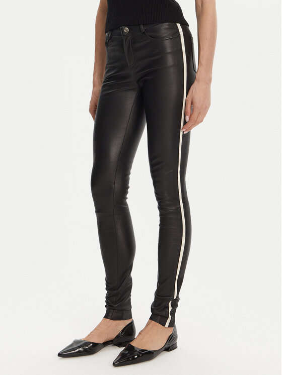 Облегающие кожаные брюки Sexy Stretch Thin Strip Serge Pariente, черный
Облегающие кожаные брюки Sexy Stretch Thin Strip Serge Pariente, черный