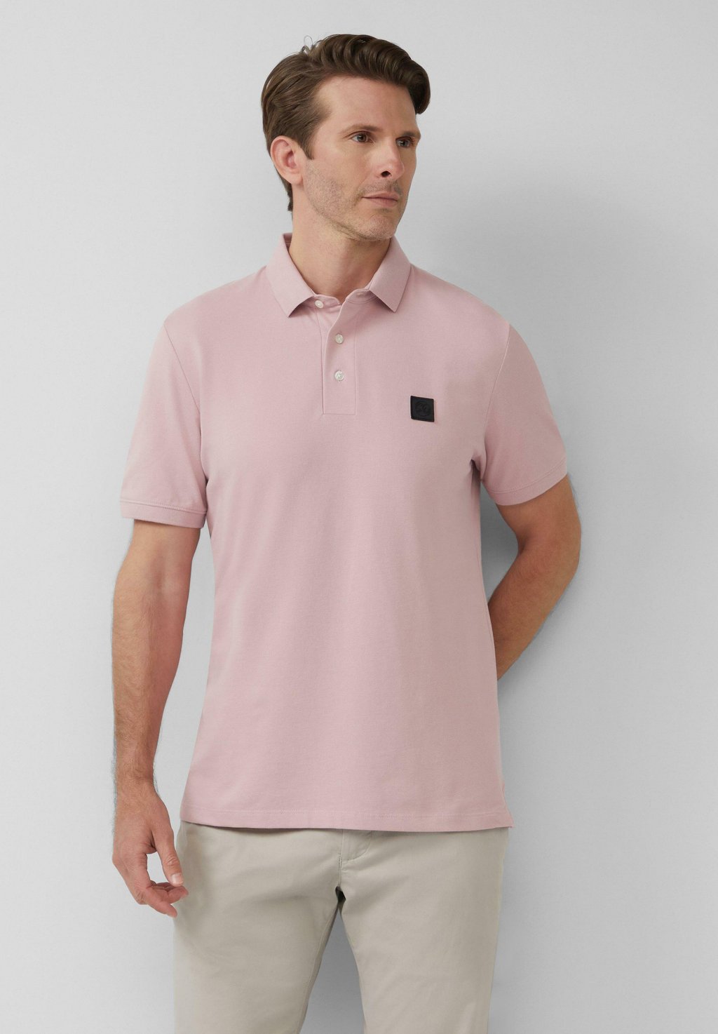 Рубашка поло s.Oliver BLACK LABEL, светло-розовый
Рубашка поло s.Oliver BLACK LABEL, светло-розовый