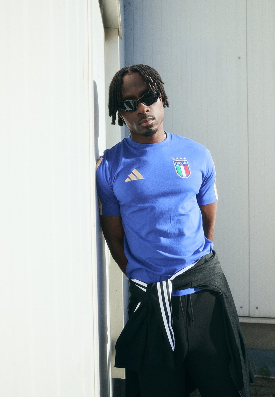 Футболка Adidas Performance FIGC ITALY DNA TEE, Bold Blue/Blue, Синий, Футболка Adidas Performance FIGC ITALY DNA TEE, Bold Blue/Blue
Футболка Adidas Performance FIGC ITALY DNA TEE, Bold Blue/Blue, Синий, Футболка Adidas Performance FIGC ITALY DNA TEE, Bold Blue/Blue
