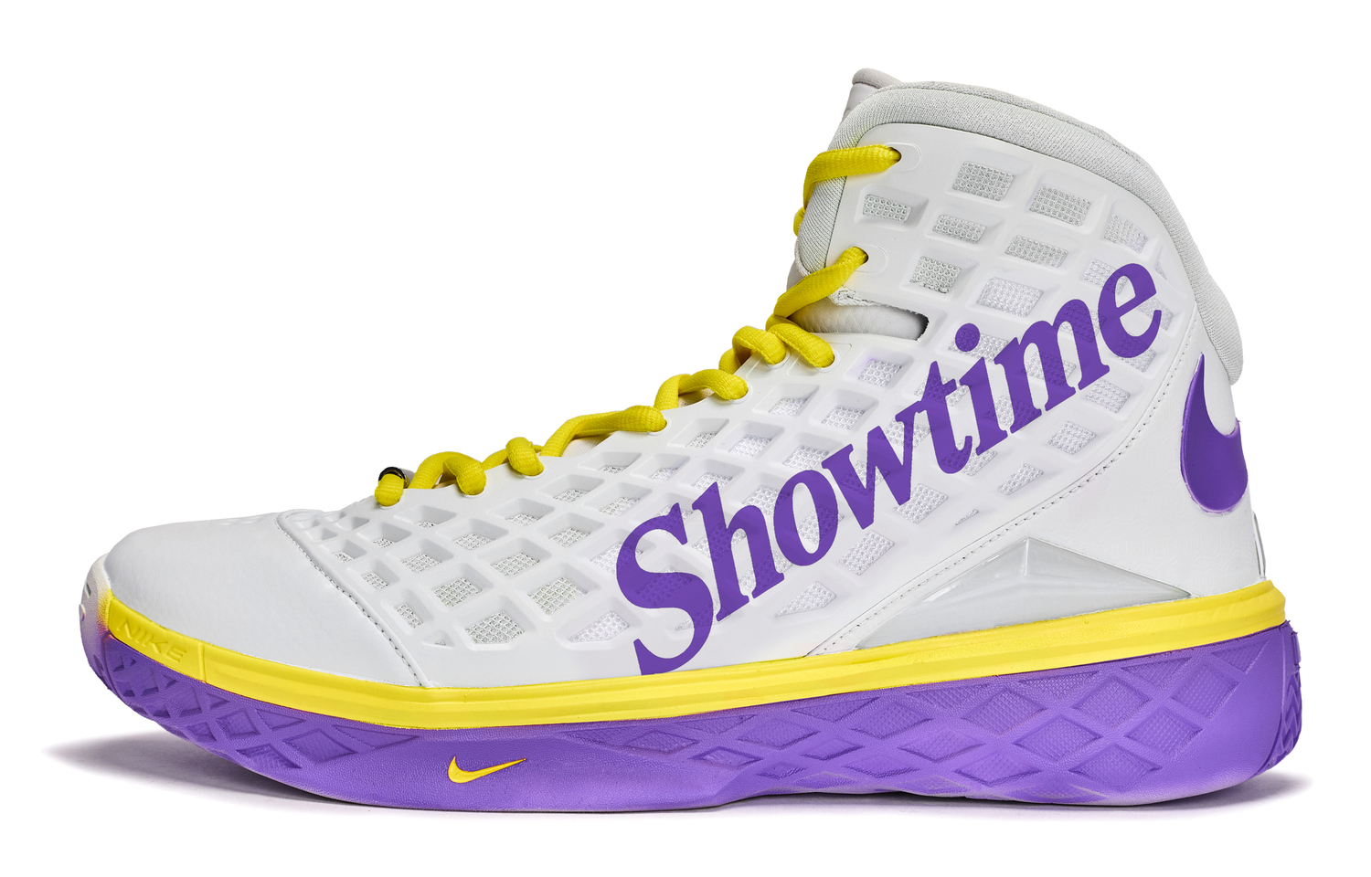 Zoom Kobe 3 REGO Hot Dog, Purple Gold Dynasty высокие винтажные баскетбольные кроссовки Unisex белый желтый фиолетовый Nike, белый желтый фиолетовый
Zoom Kobe 3 REGO Hot Dog, Purple Gold Dynasty высокие винтажные баскетбольные кроссовки Unisex белый желтый фиолетовый Nike, белый желтый фиолетовый